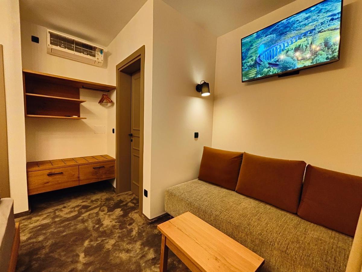 Pula Residence Rooms And Apartments Old City Center Exterior foto