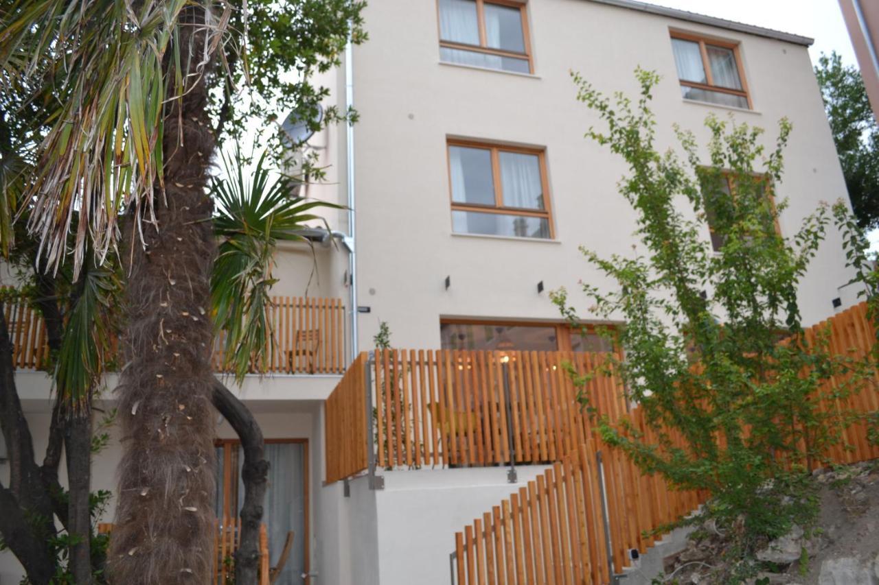 Pula Residence Rooms And Apartments Old City Center Exterior foto