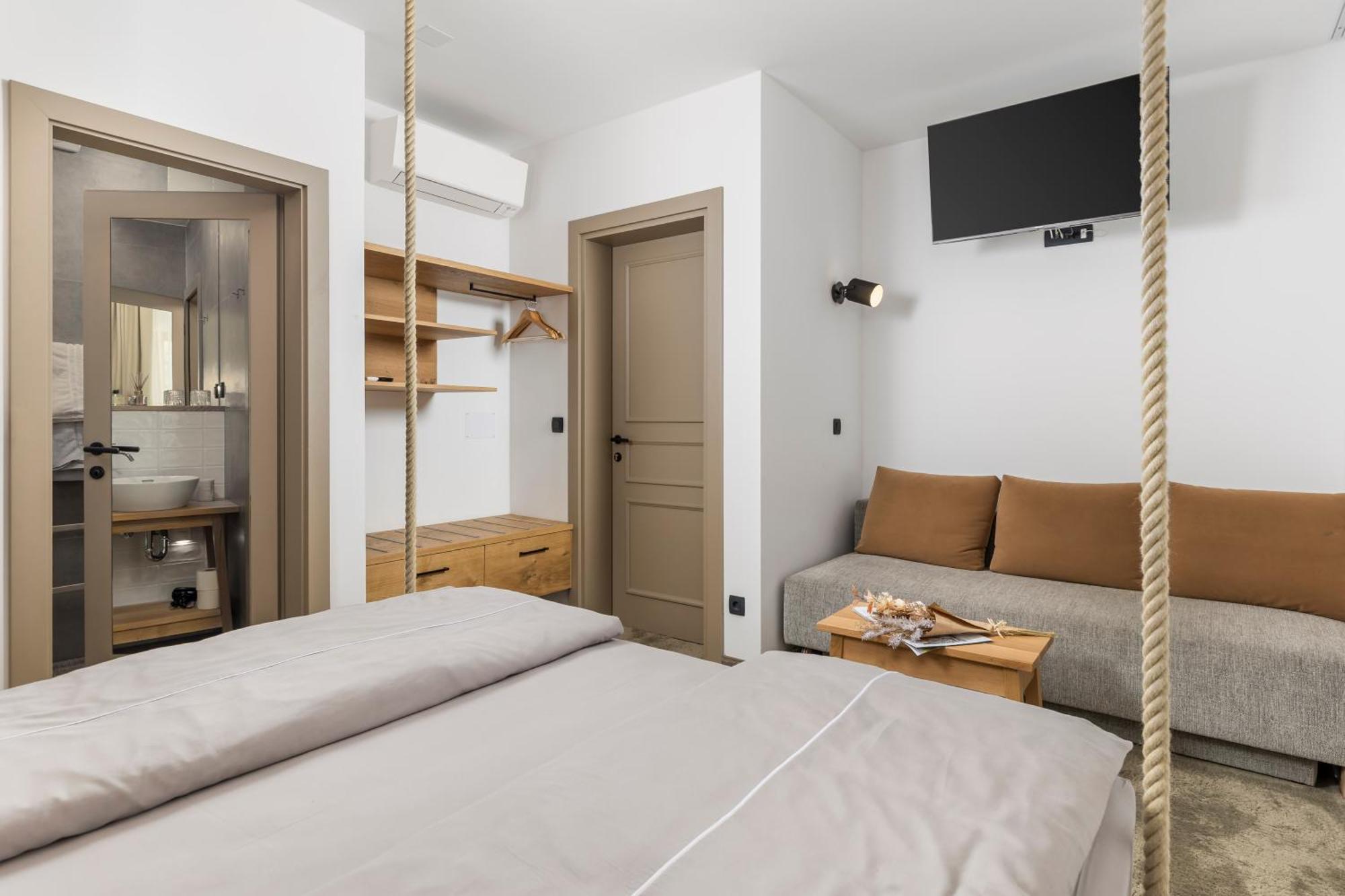 Pula Residence Rooms And Apartments Old City Center Exterior foto