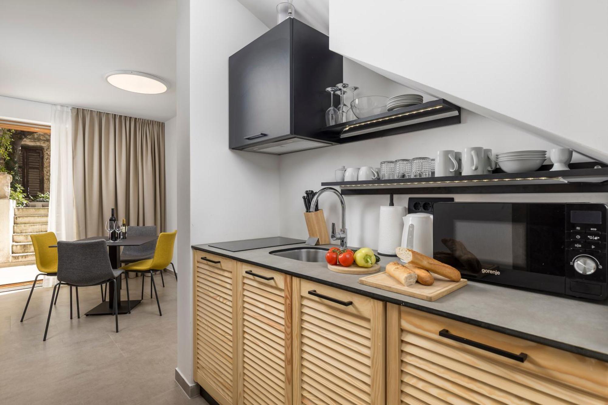 Pula Residence Rooms And Apartments Old City Center Exterior foto